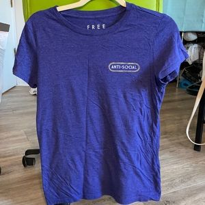 Women’s graphic tee